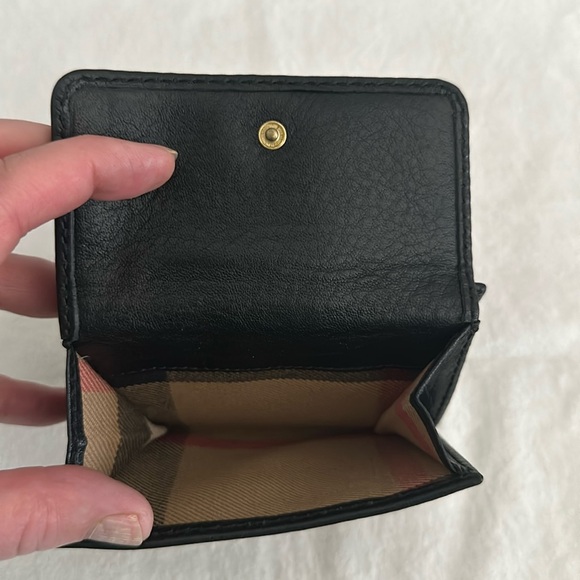 Burberry Small Wallet - Picture 4 of 6